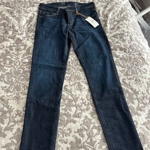 NWT AG Jeans The Prima Cigarette Leg size 27 wash is dark blue
